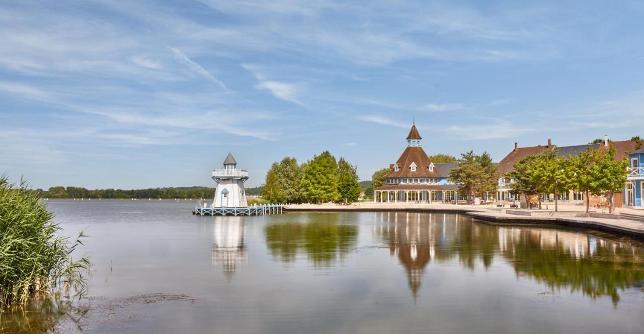 Center Parcs Le Lac D'Ailette Chamouille Exteriör bild